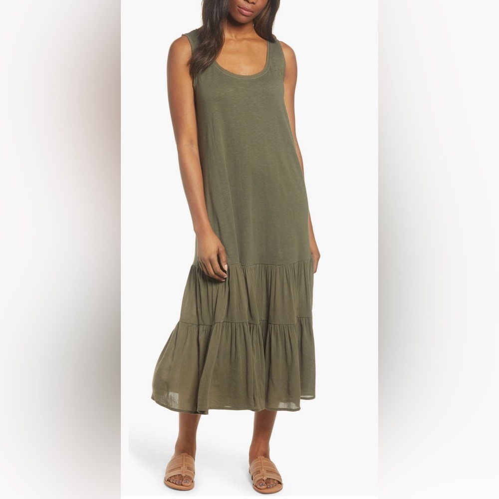 Caslon mixed media drop waist maxi dress. Olive sarma. Size XS